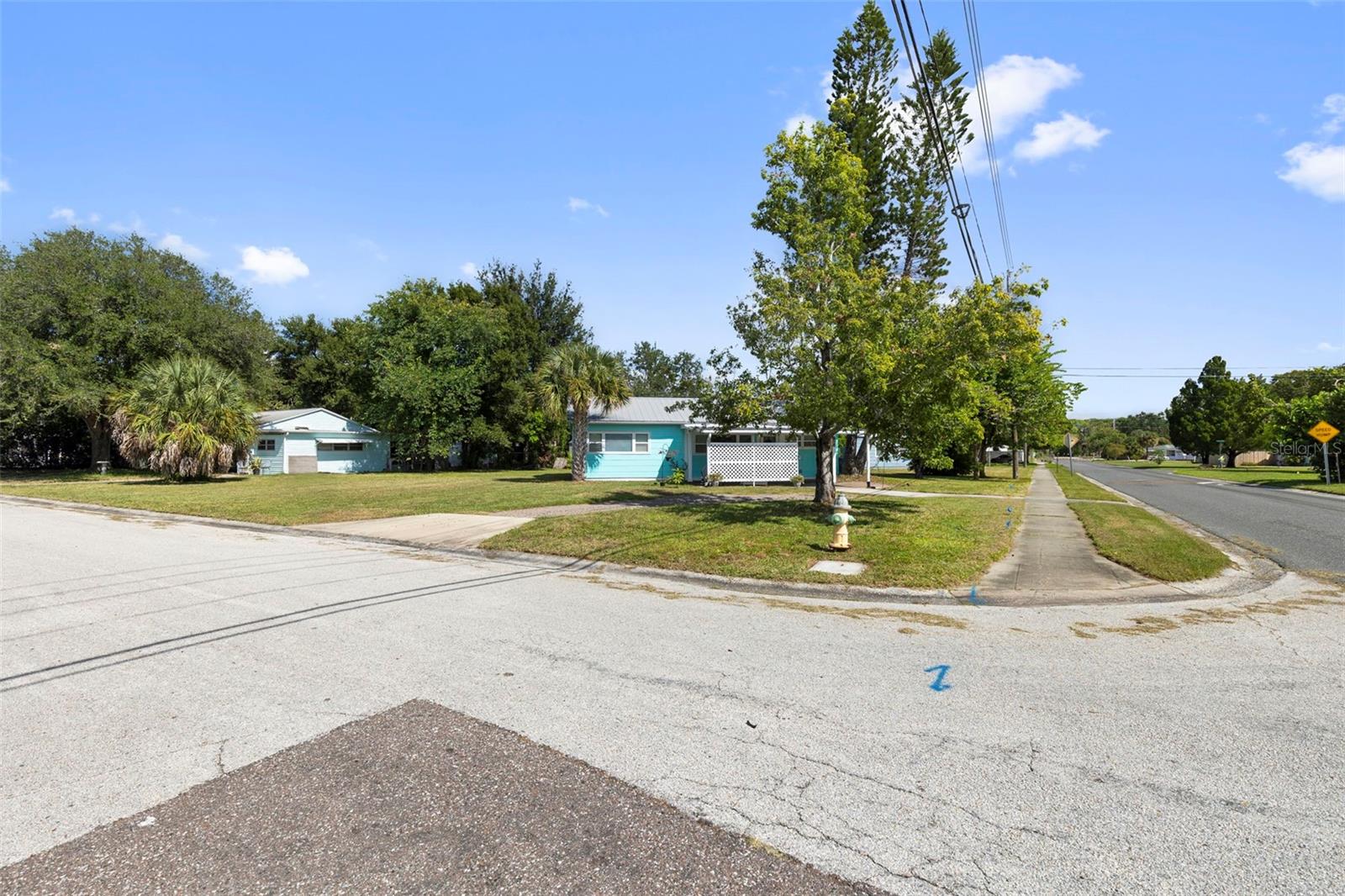 MEADOW LAWN 1ST ADD - Residential