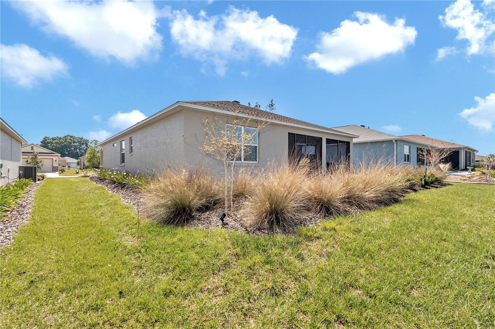 ON TOP OF THE WORLD - Residential