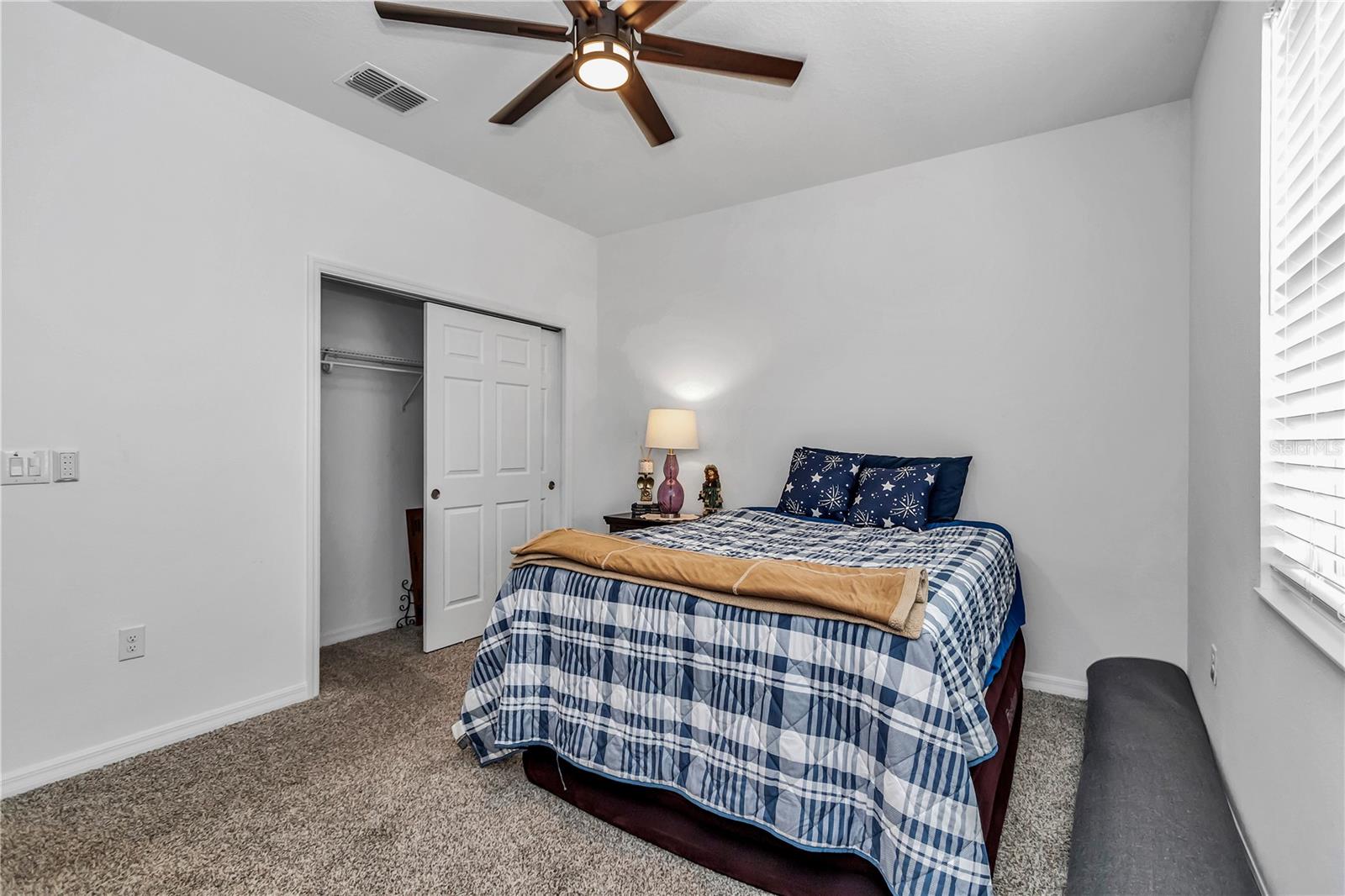 ON TOP OF THE WORLD - Residential