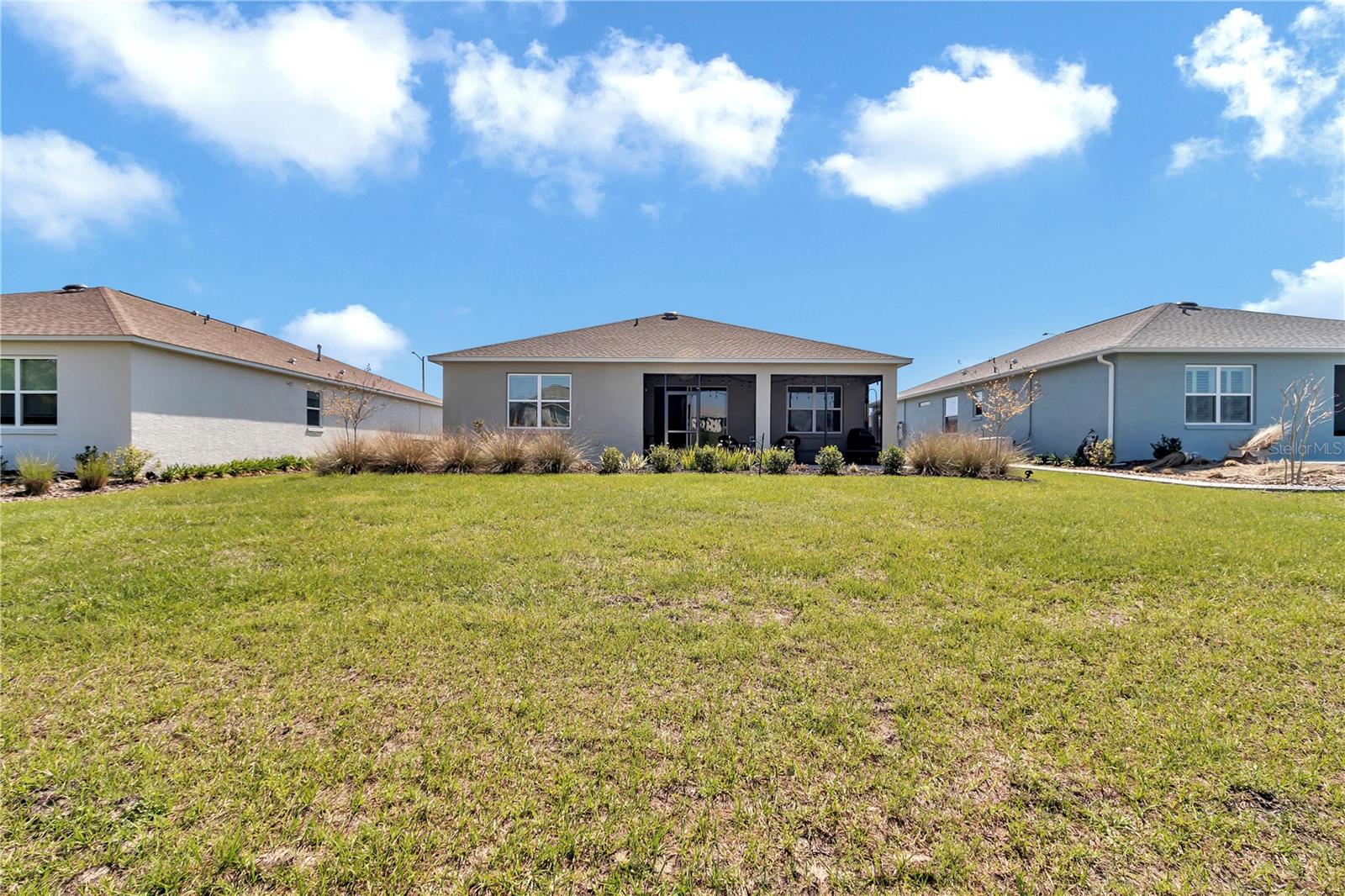 ON TOP OF THE WORLD - Residential