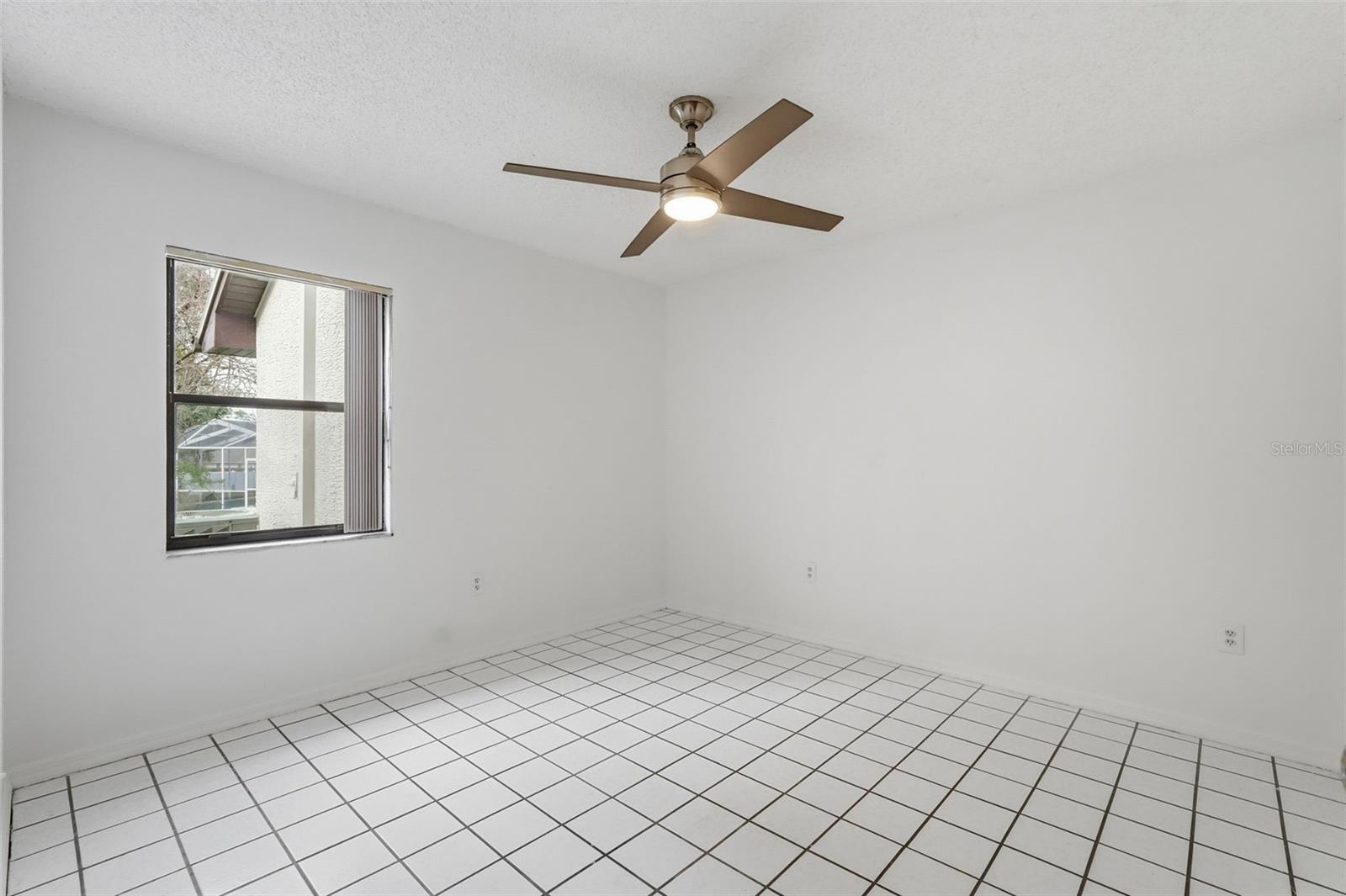 RAINBOW WOODS - Residential