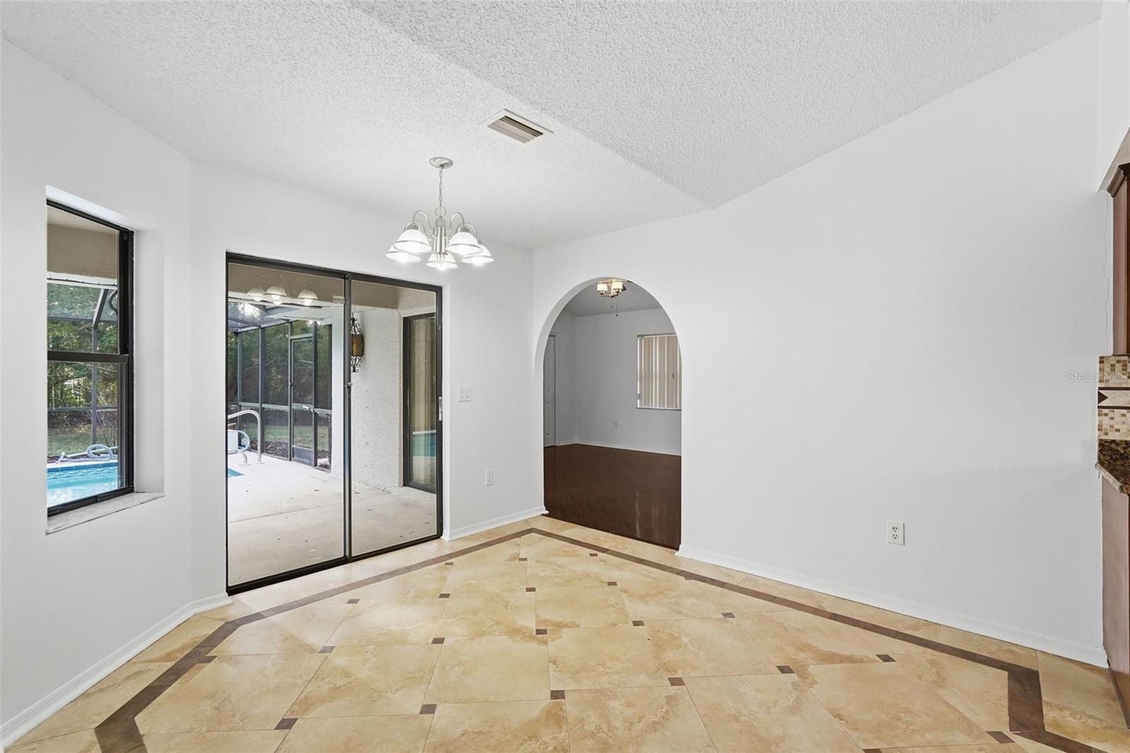 RAINBOW WOODS - Residential