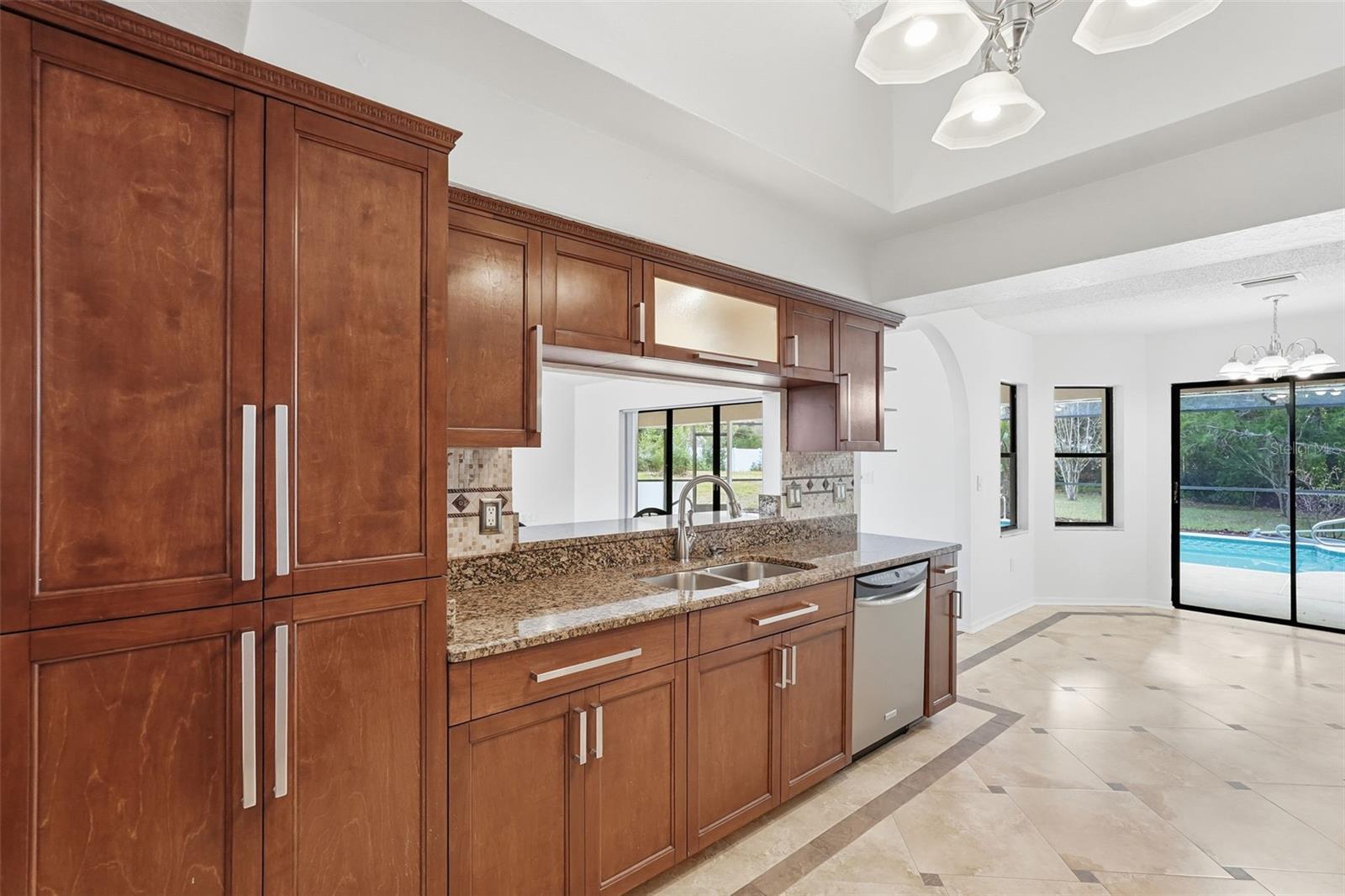 RAINBOW WOODS - Residential