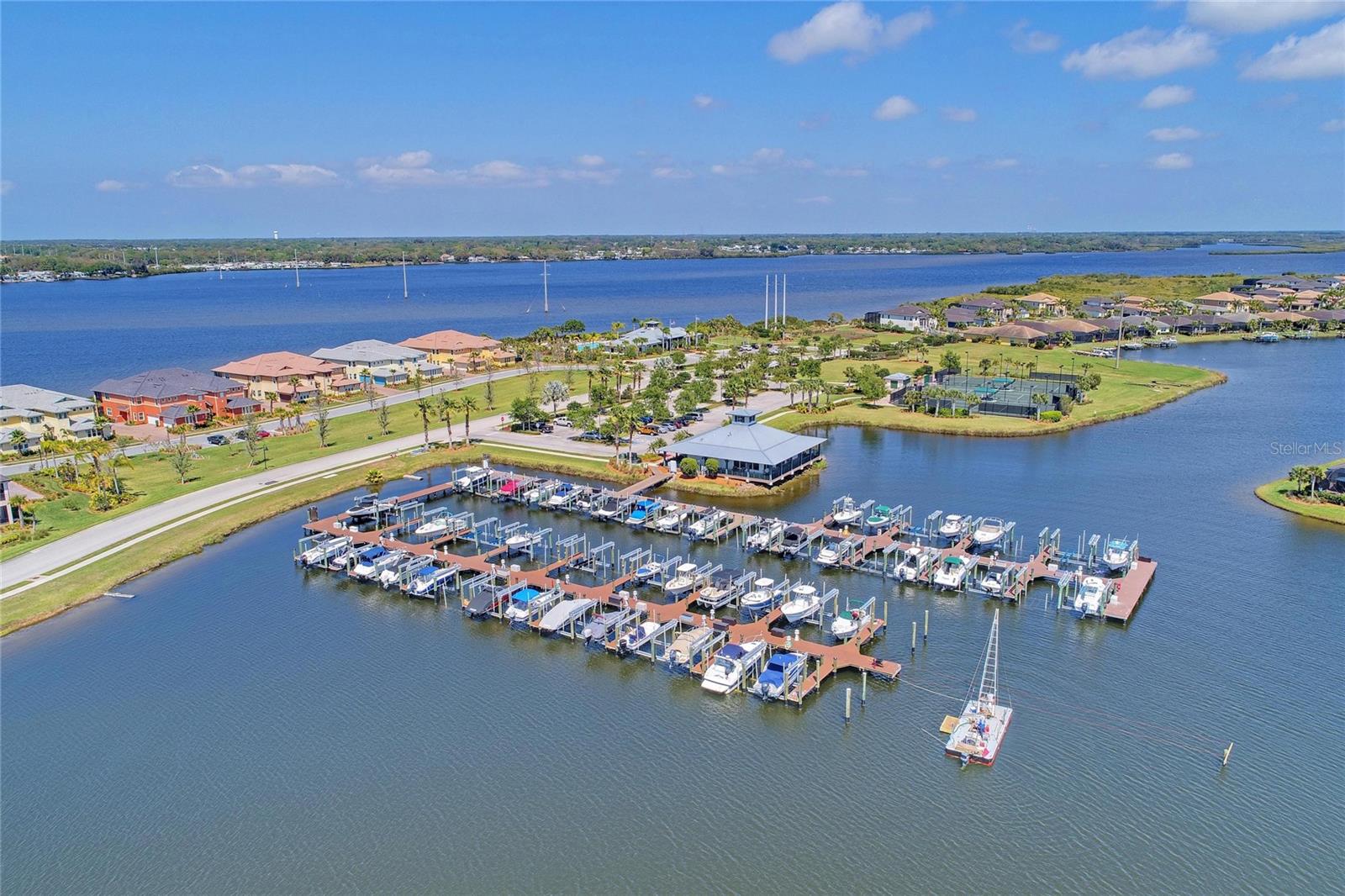 TIDEWATER PRESERVE THE LAGOON - Residential