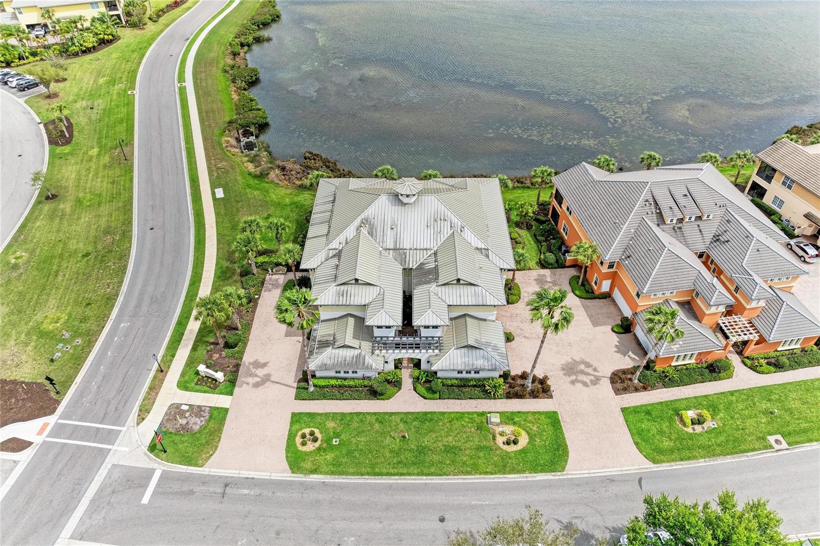 TIDEWATER PRESERVE THE LAGOON - Residential