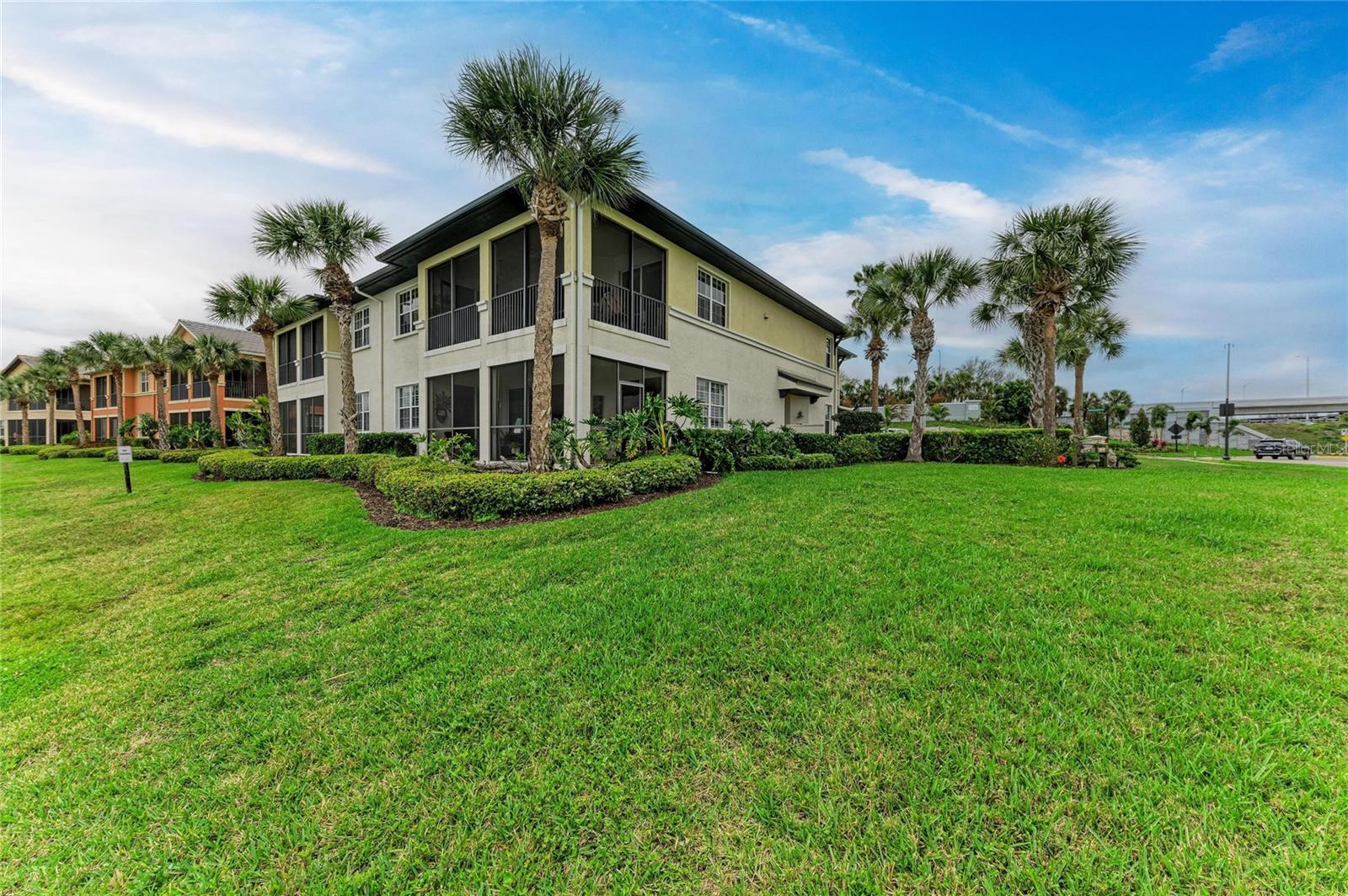 TIDEWATER PRESERVE THE LAGOON - Residential