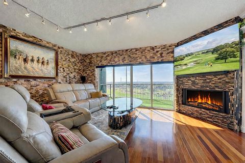 Photo of 1200 Country Club Dr #5404, Largo, FL 33771 (MLS # TB8480032)