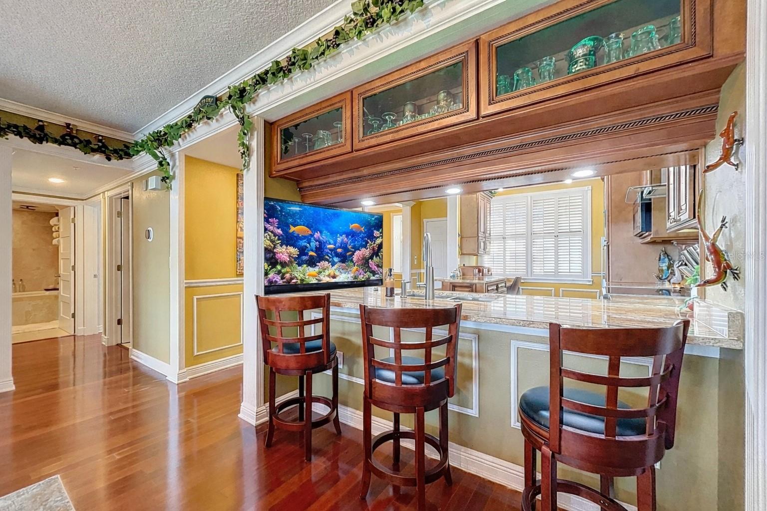 COUNTRY CLUB CONDO I AT EAST BAY - Residential