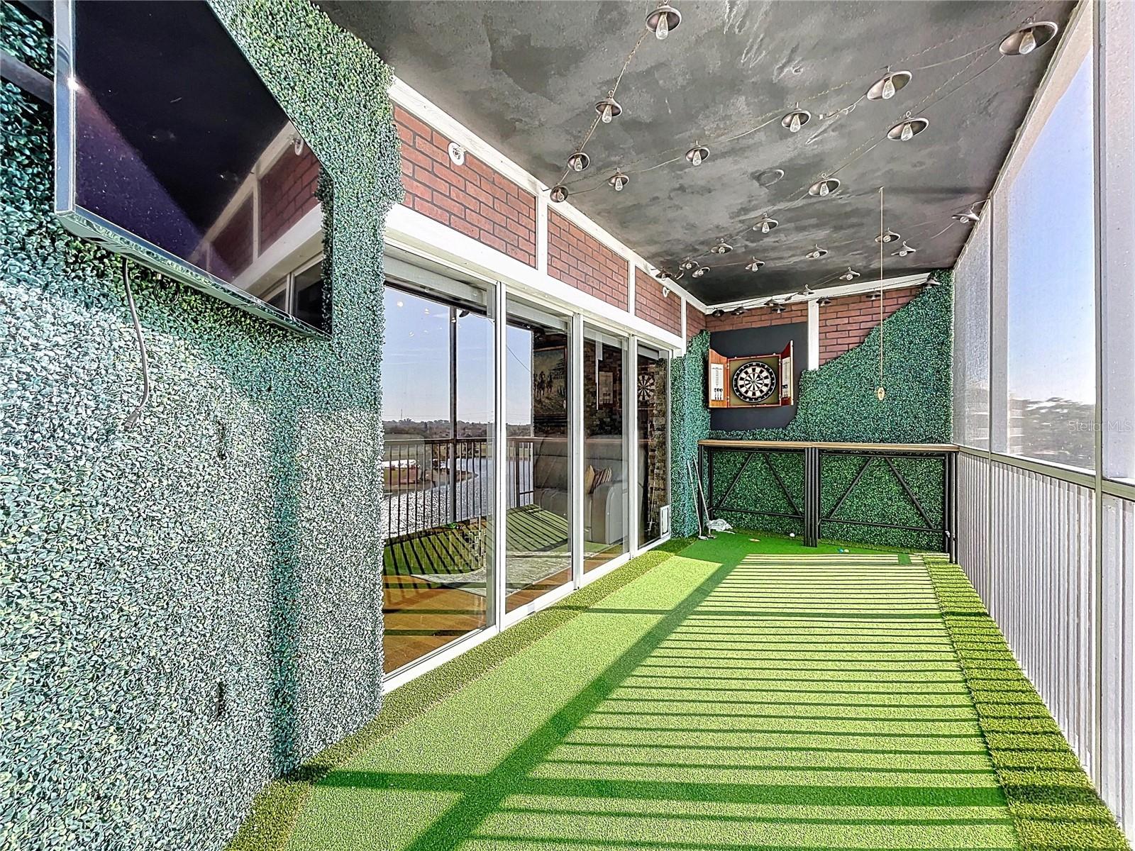 COUNTRY CLUB CONDO I AT EAST BAY - Residential