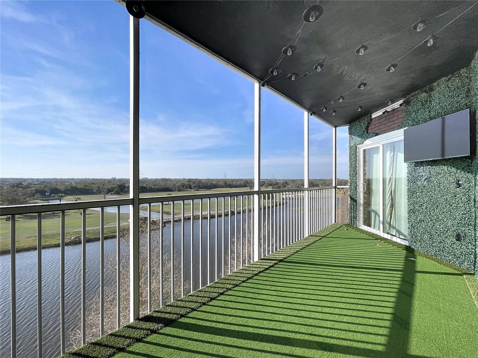 COUNTRY CLUB CONDO I AT EAST BAY - Residential