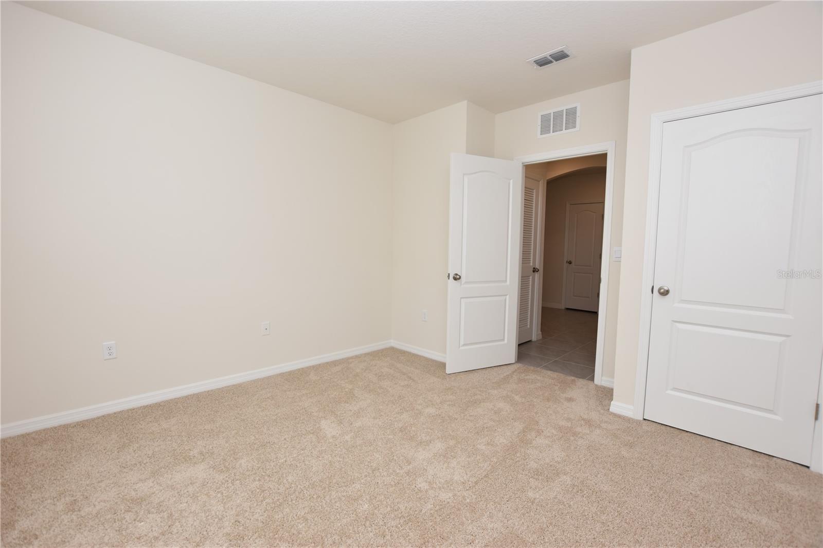 RIVERSTONE - Residential Lease