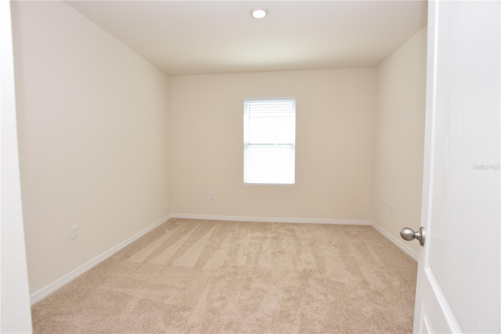 RIVERSTONE - Residential Lease