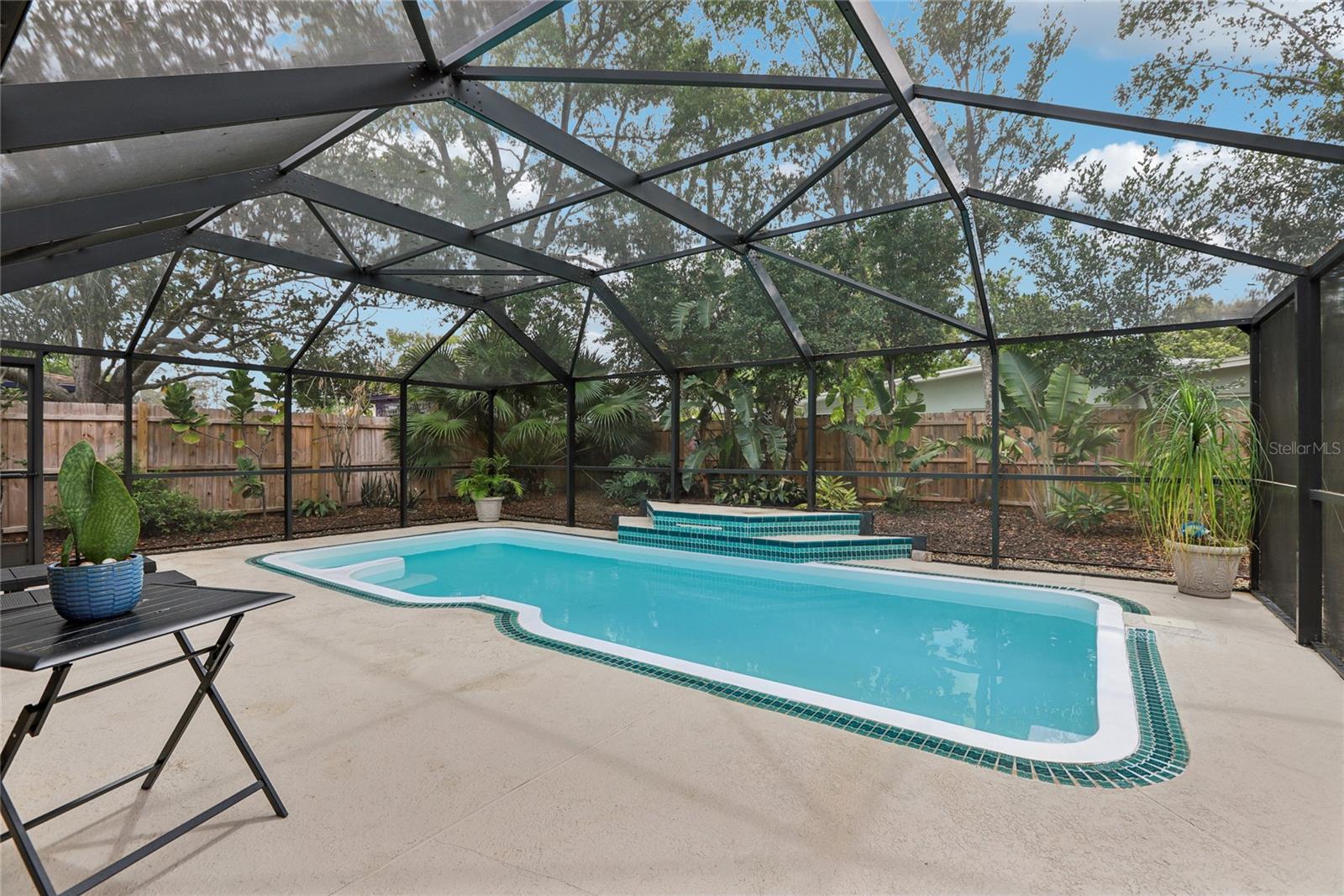 LAKESIDE TERRACE 1ST ADD - Residential