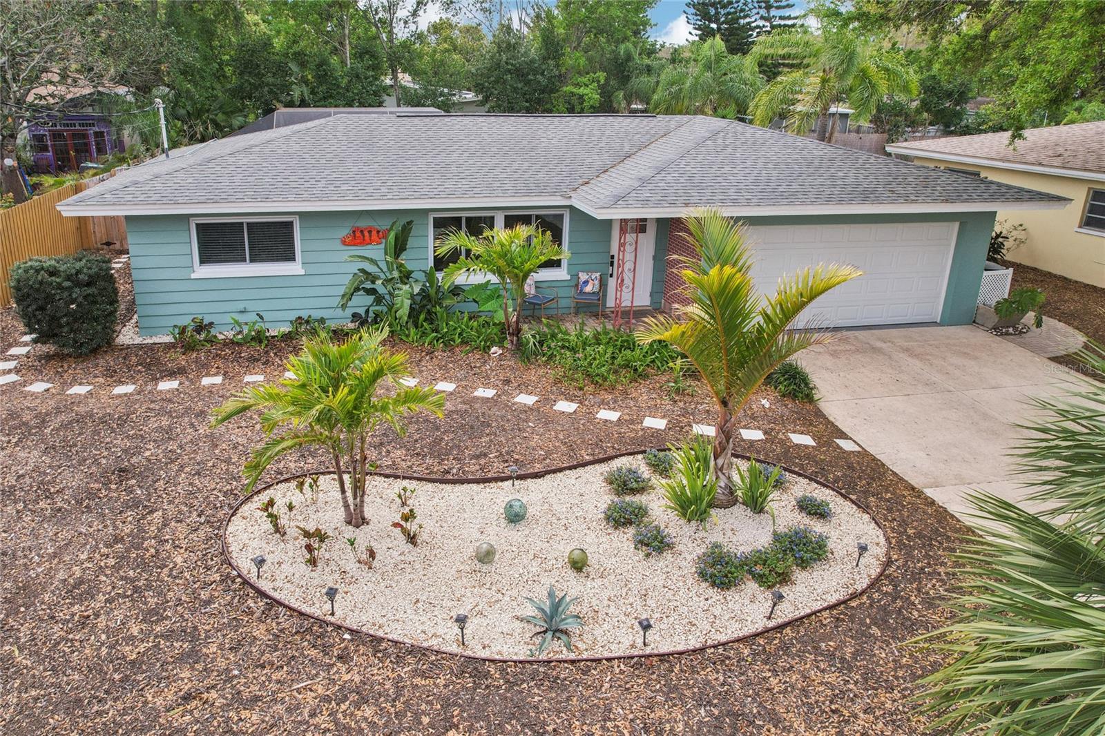 LAKESIDE TERRACE 1ST ADD - Residential