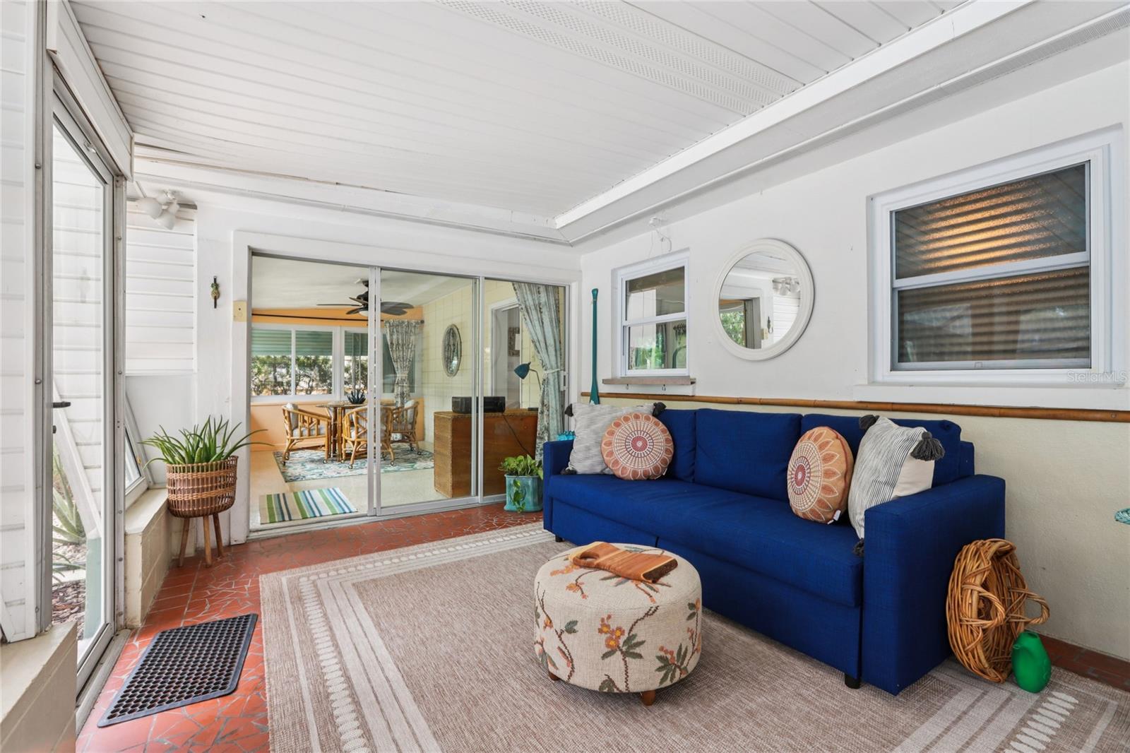 LAKESIDE TERRACE 1ST ADD - Residential