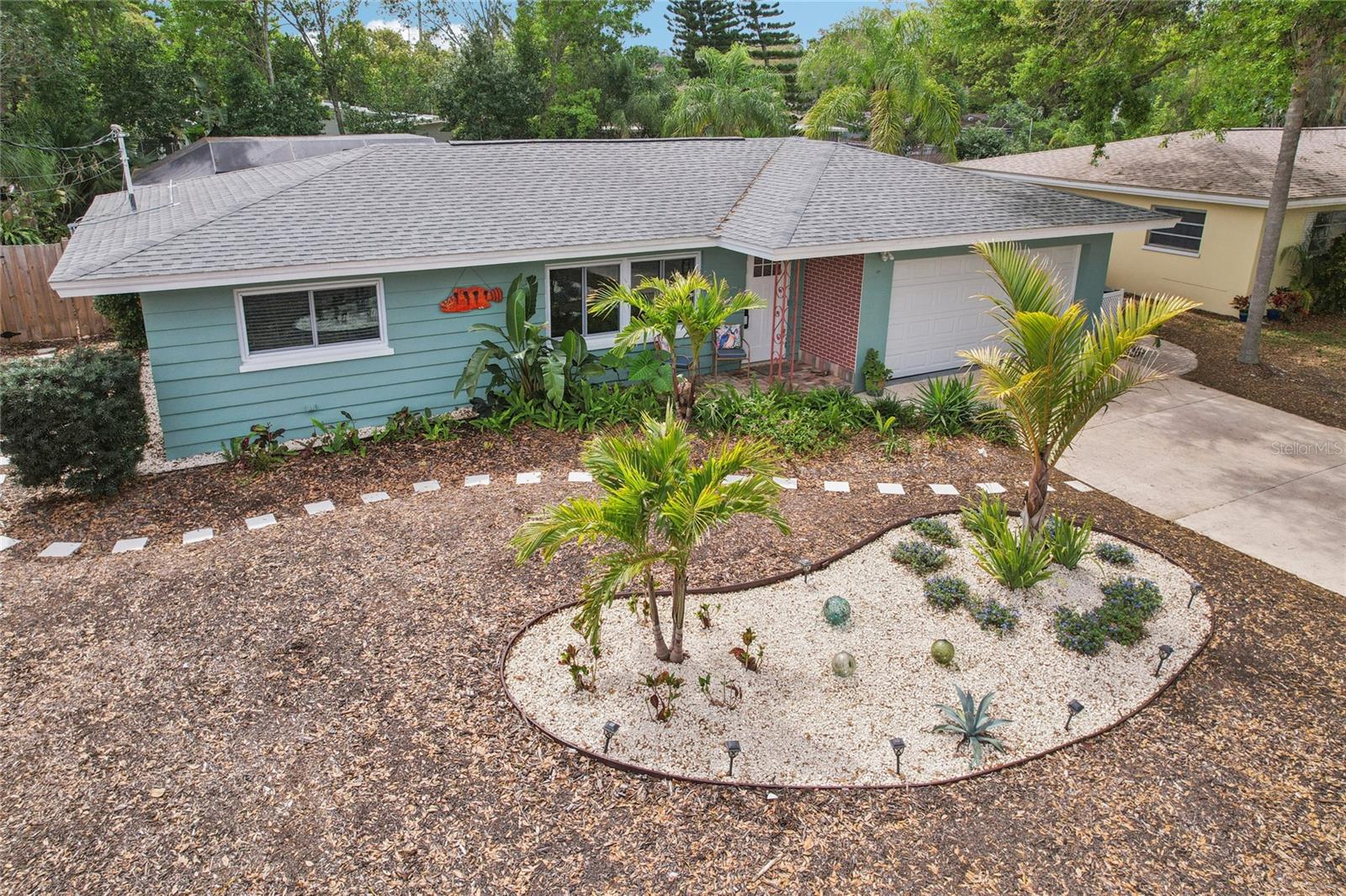 LAKESIDE TERRACE 1ST ADD - Residential