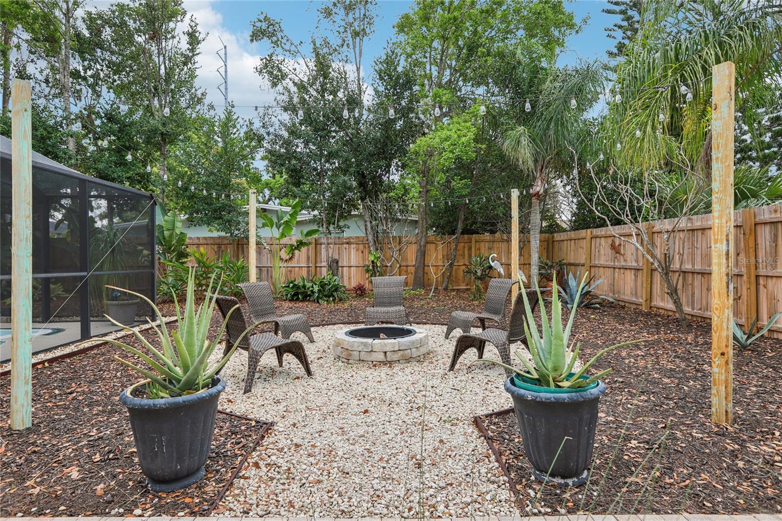 LAKESIDE TERRACE 1ST ADD - Residential