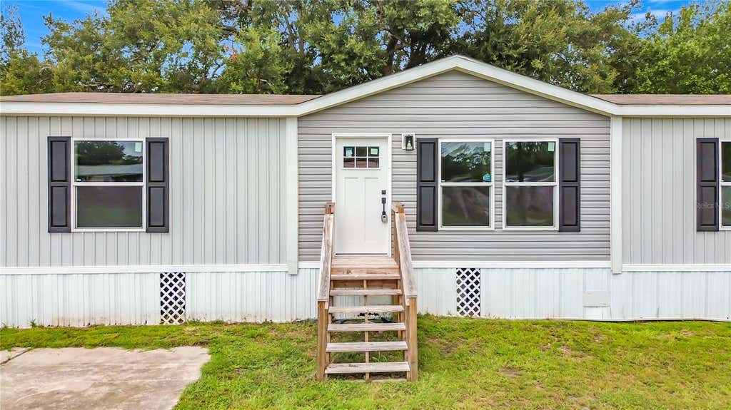 Photo of 1626 Tarpon Boulevard, Saint Cloud, FL 34771 (MLS # O6430522)