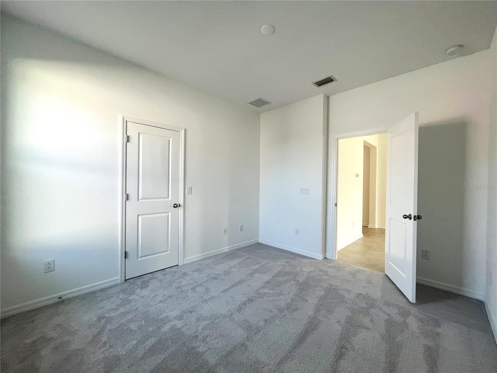 LAKESIDE PH 3 - Residential