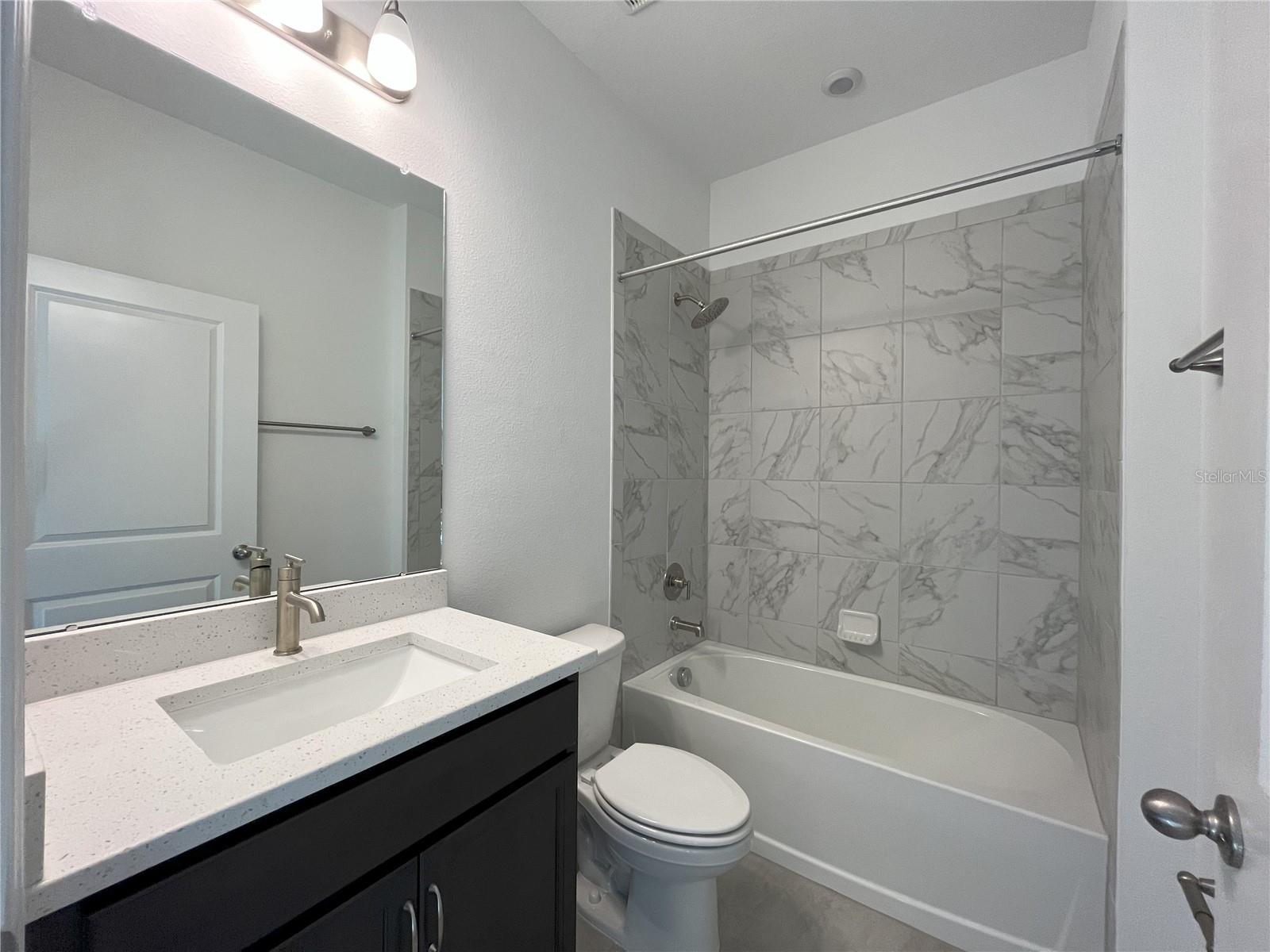 LAKESIDE PH 3 - Residential