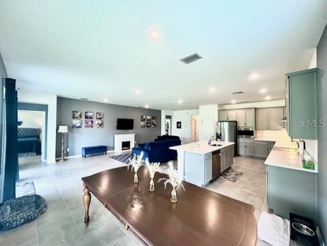 LAKESIDE PH 3 - Residential