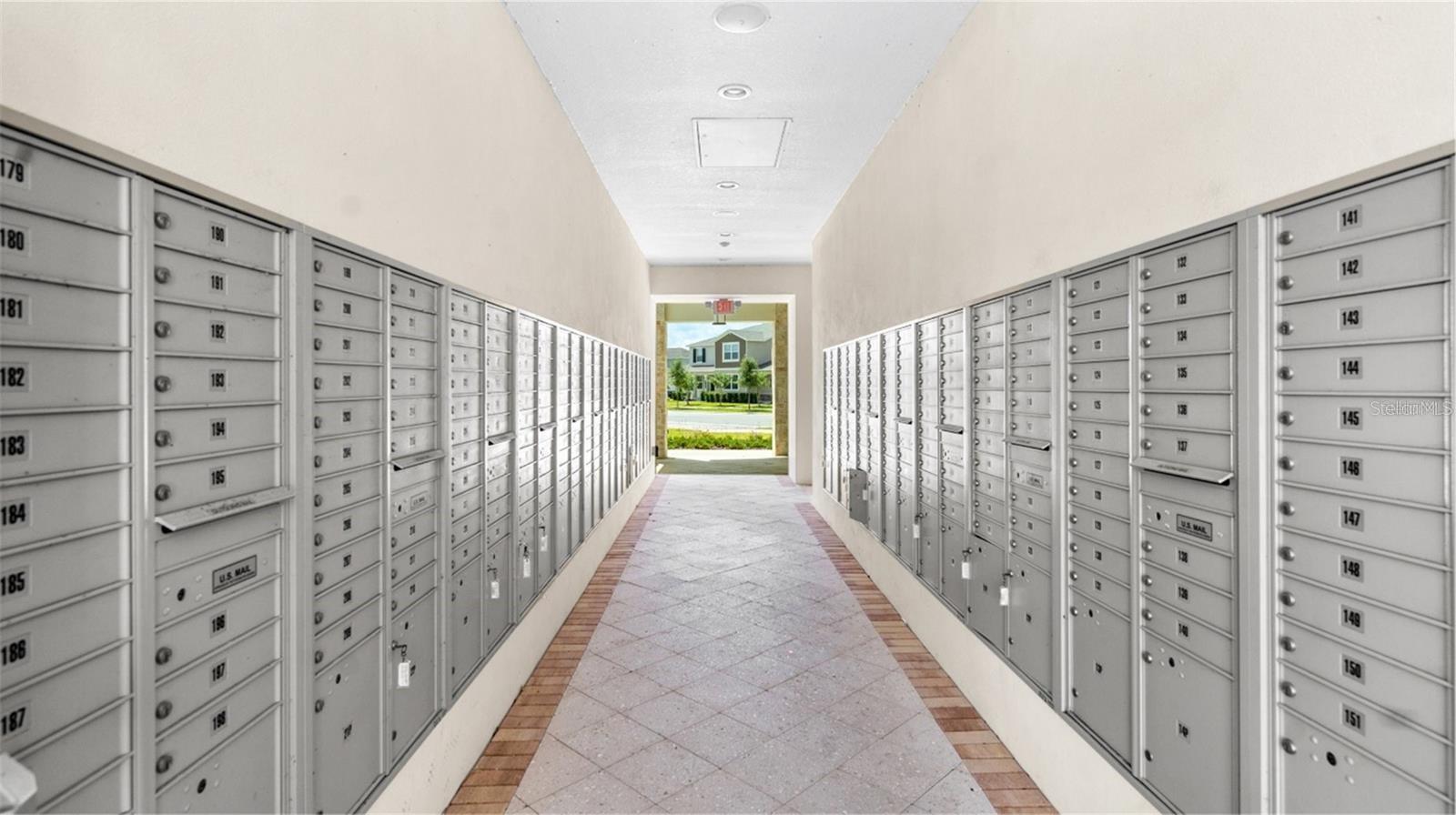 STOREY GROVE - Residential Lease