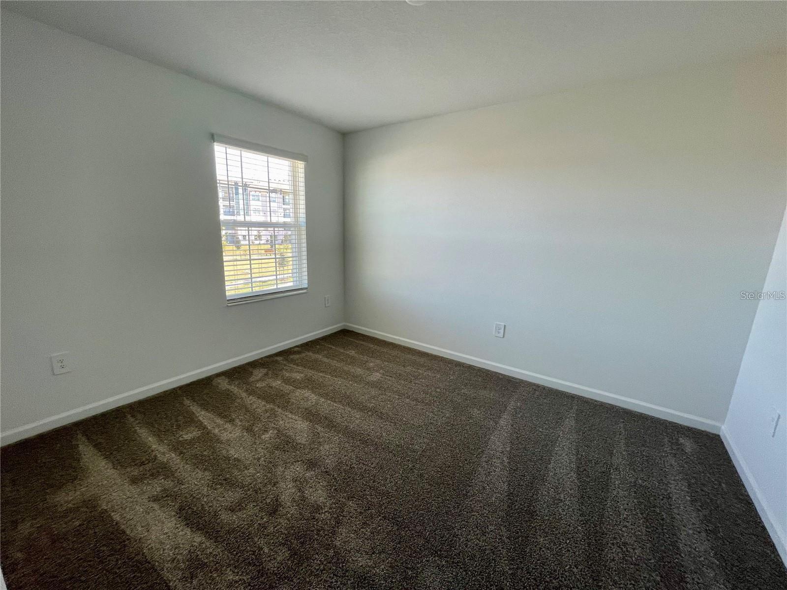 STOREY GROVE - Residential Lease