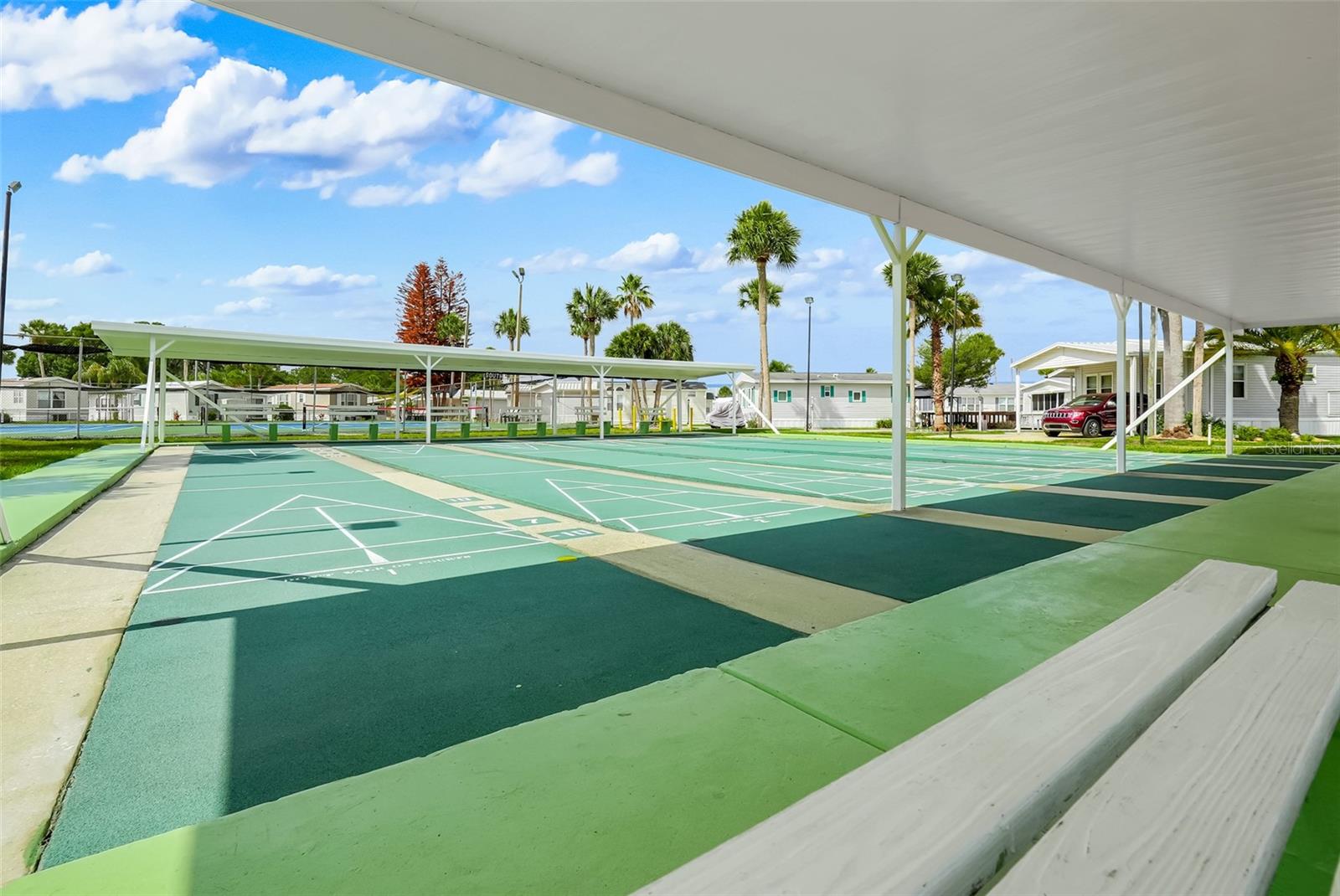 OUTDOOR RES/ORLANDO - Residential