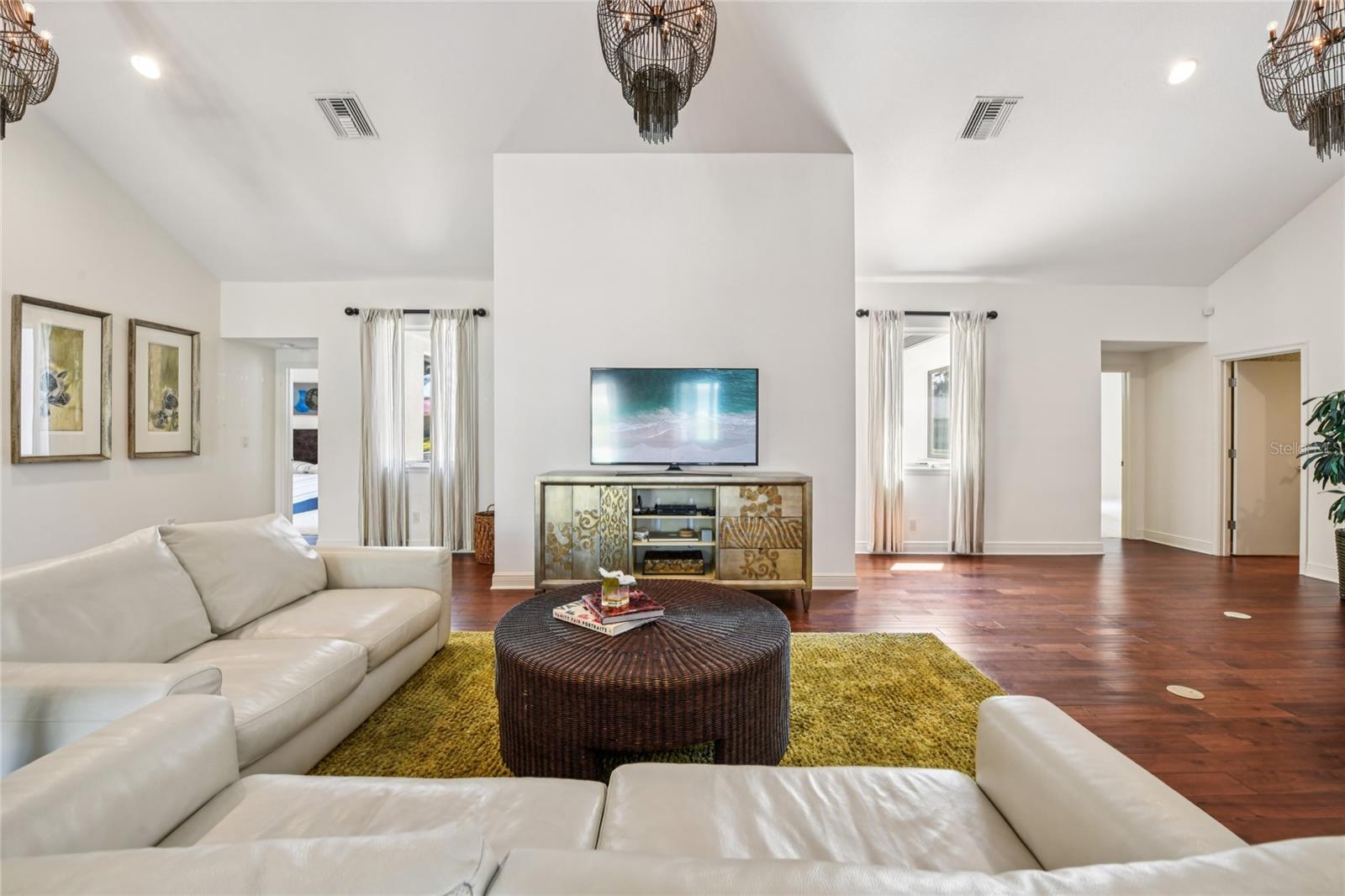 ISLEWORTH - Residential