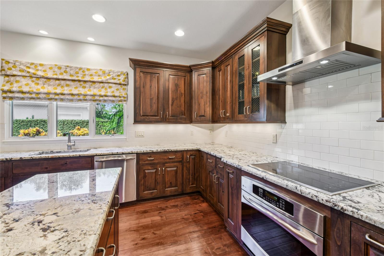 ISLEWORTH - Residential