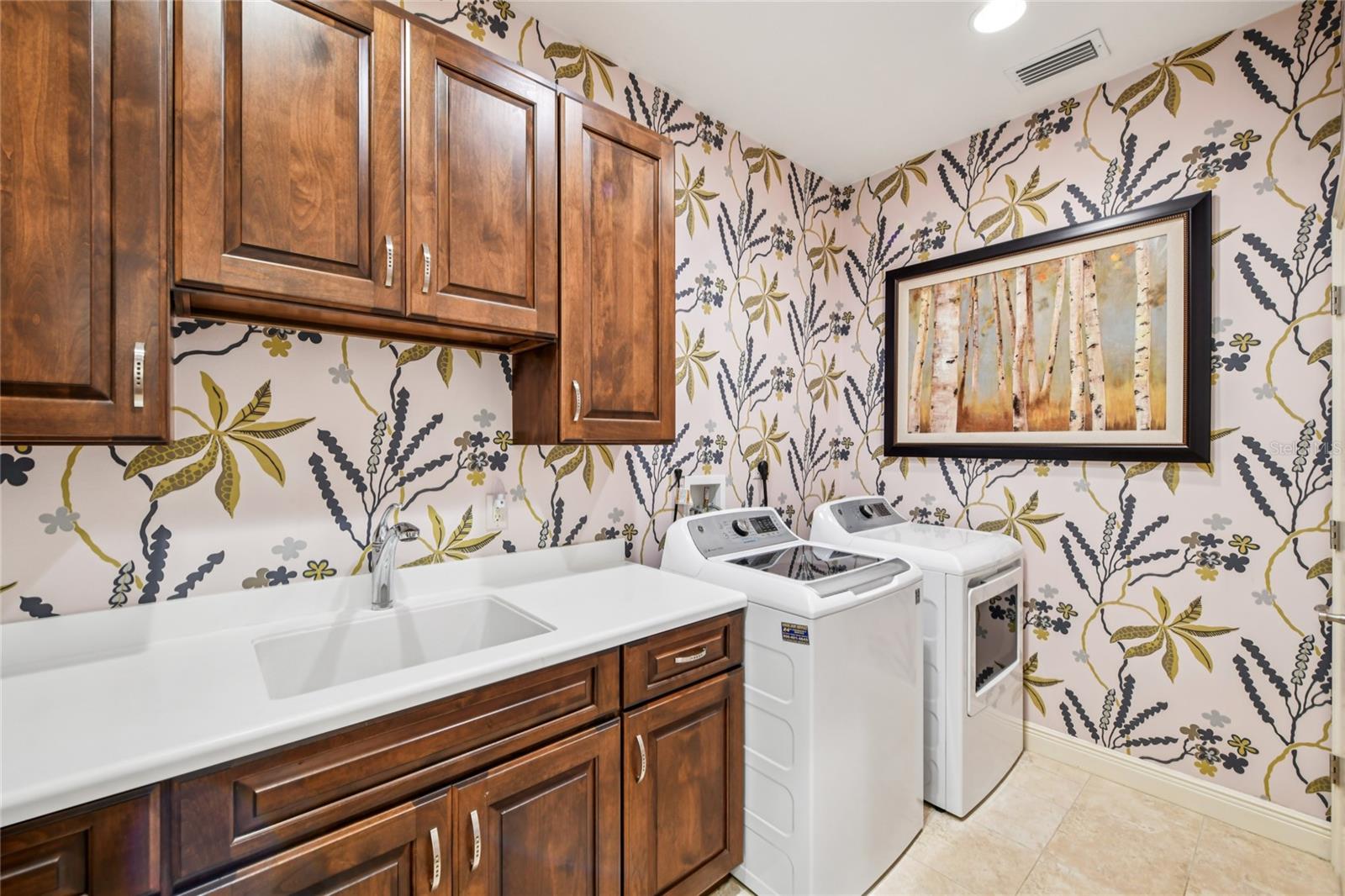 ISLEWORTH - Residential