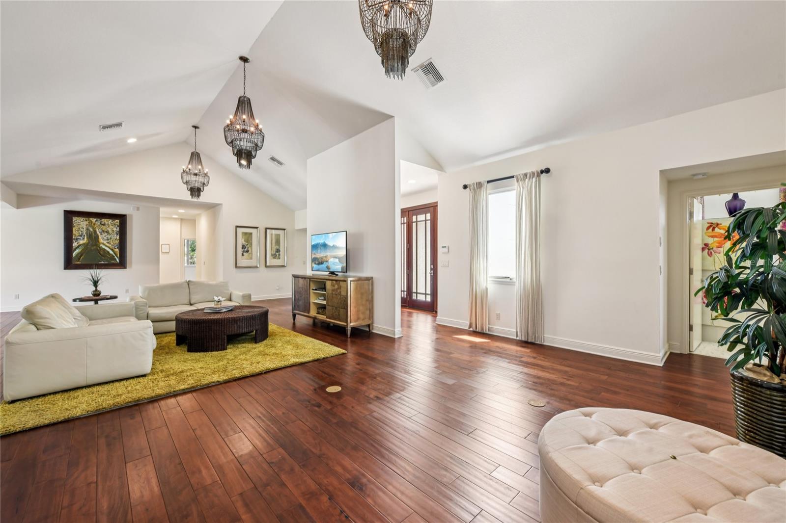 ISLEWORTH - Residential