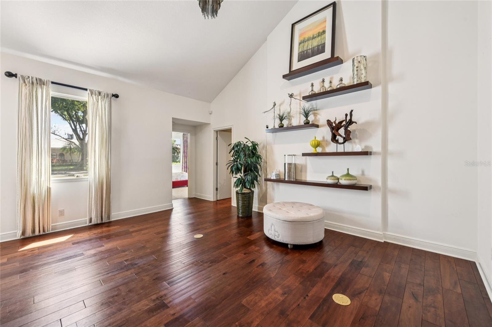 ISLEWORTH - Residential