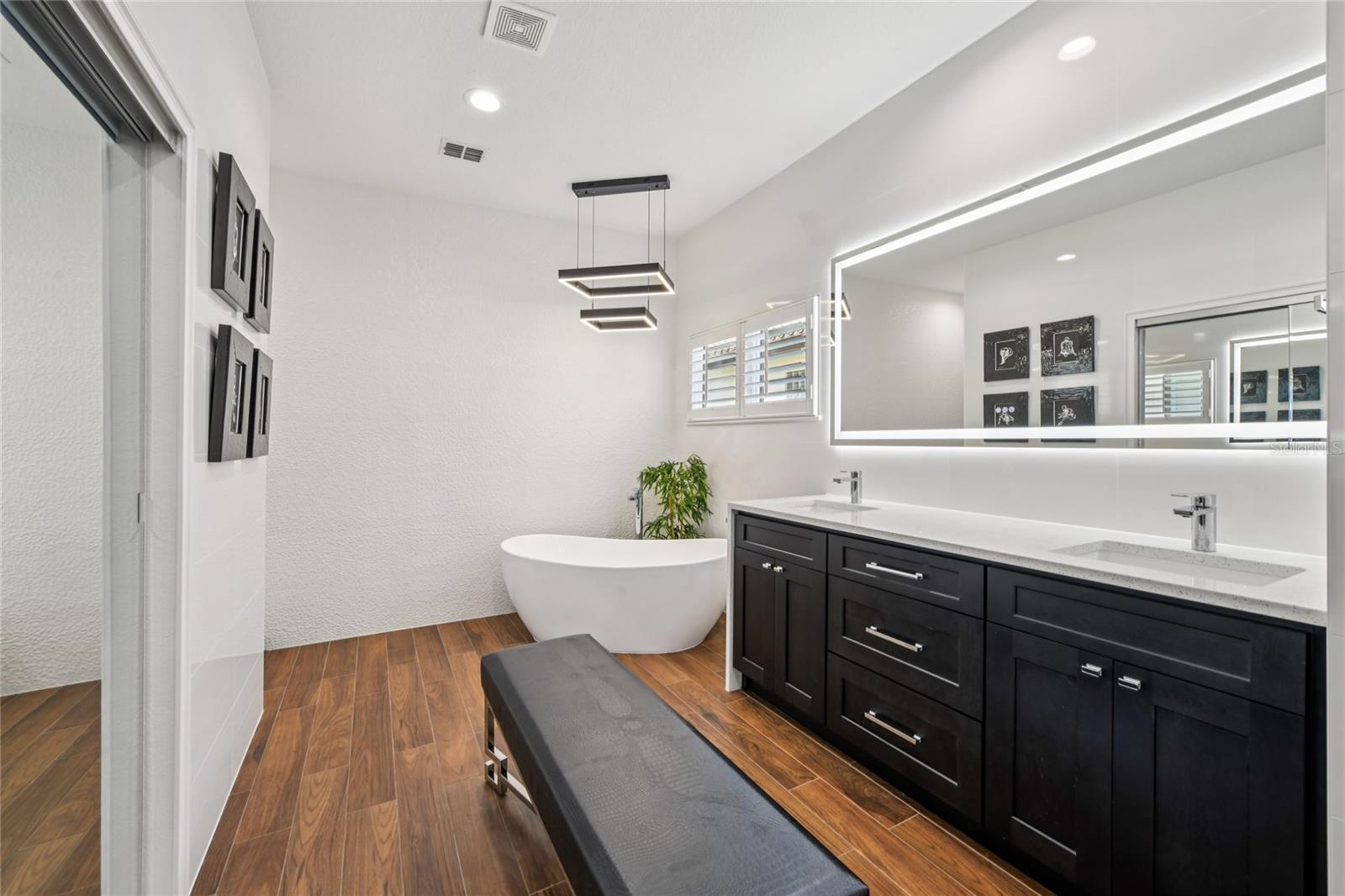 ISLEWORTH - Residential