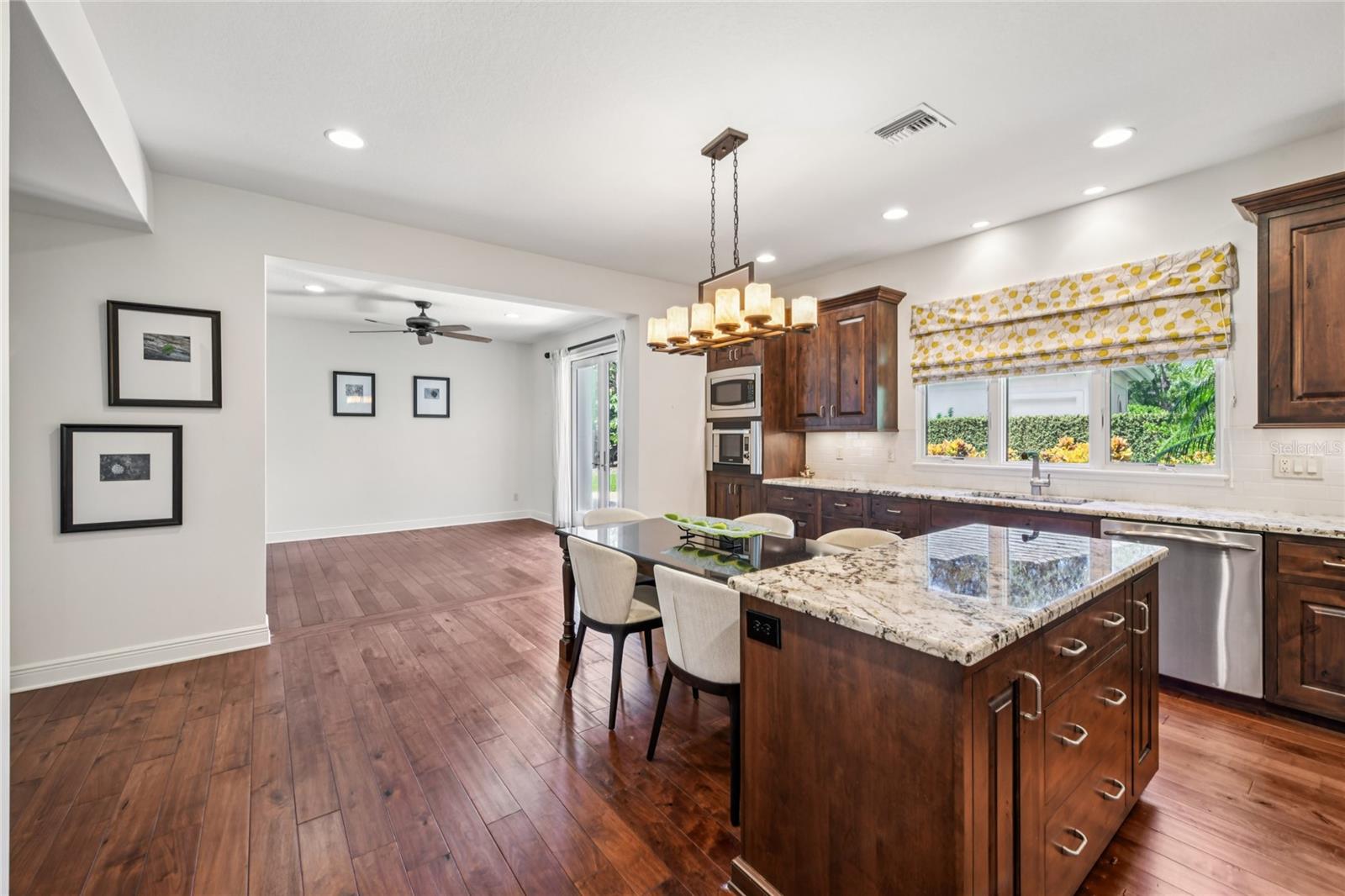 ISLEWORTH - Residential