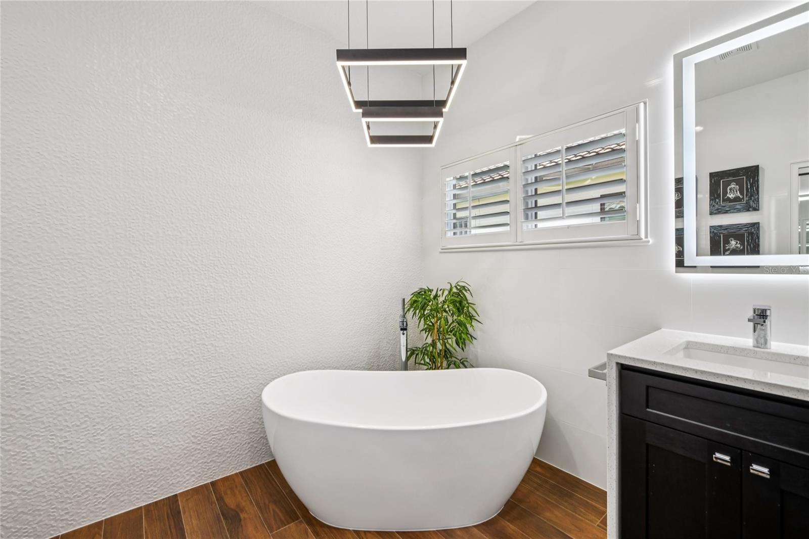 ISLEWORTH - Residential