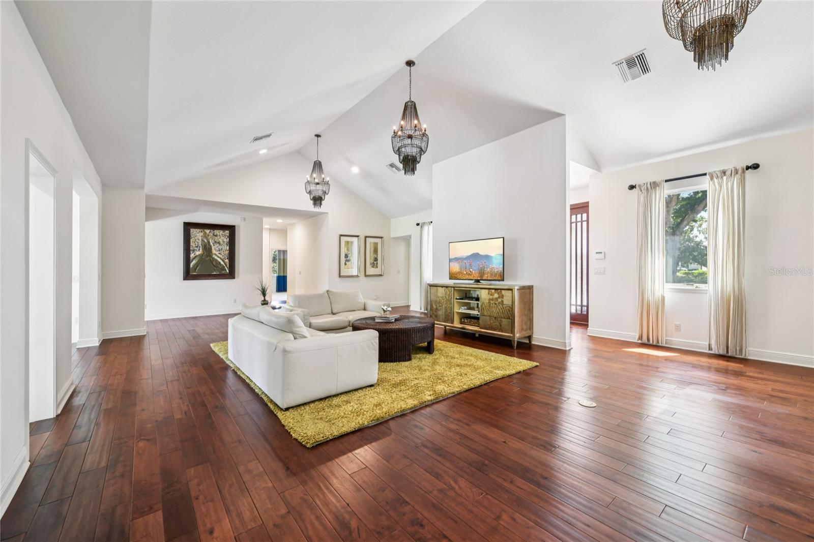 ISLEWORTH - Residential