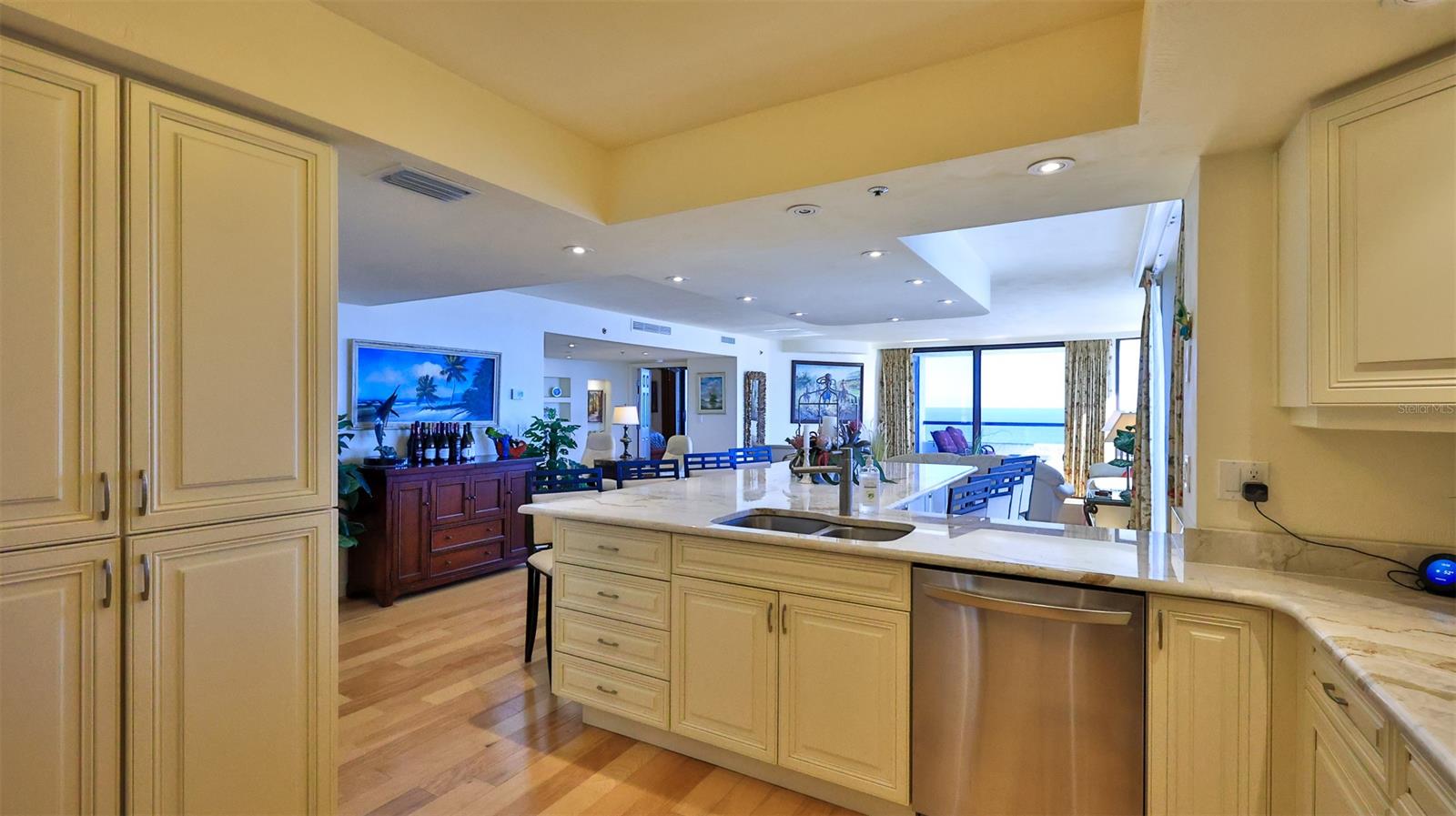 Tradewinds Condo - Residential