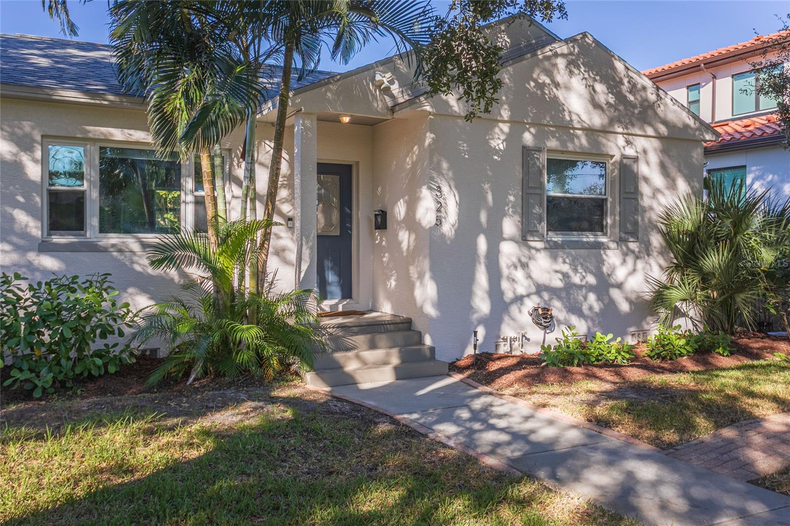 COFFEE POT ADD SNELL & HAMLETTS - Residential