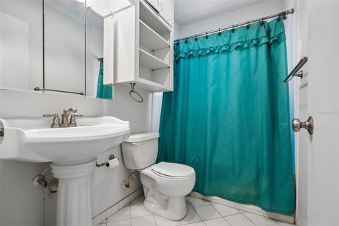 Tiny photo for 206 SE 28th Avenue, Ocala, FL 34471 (MLS # O6446161)