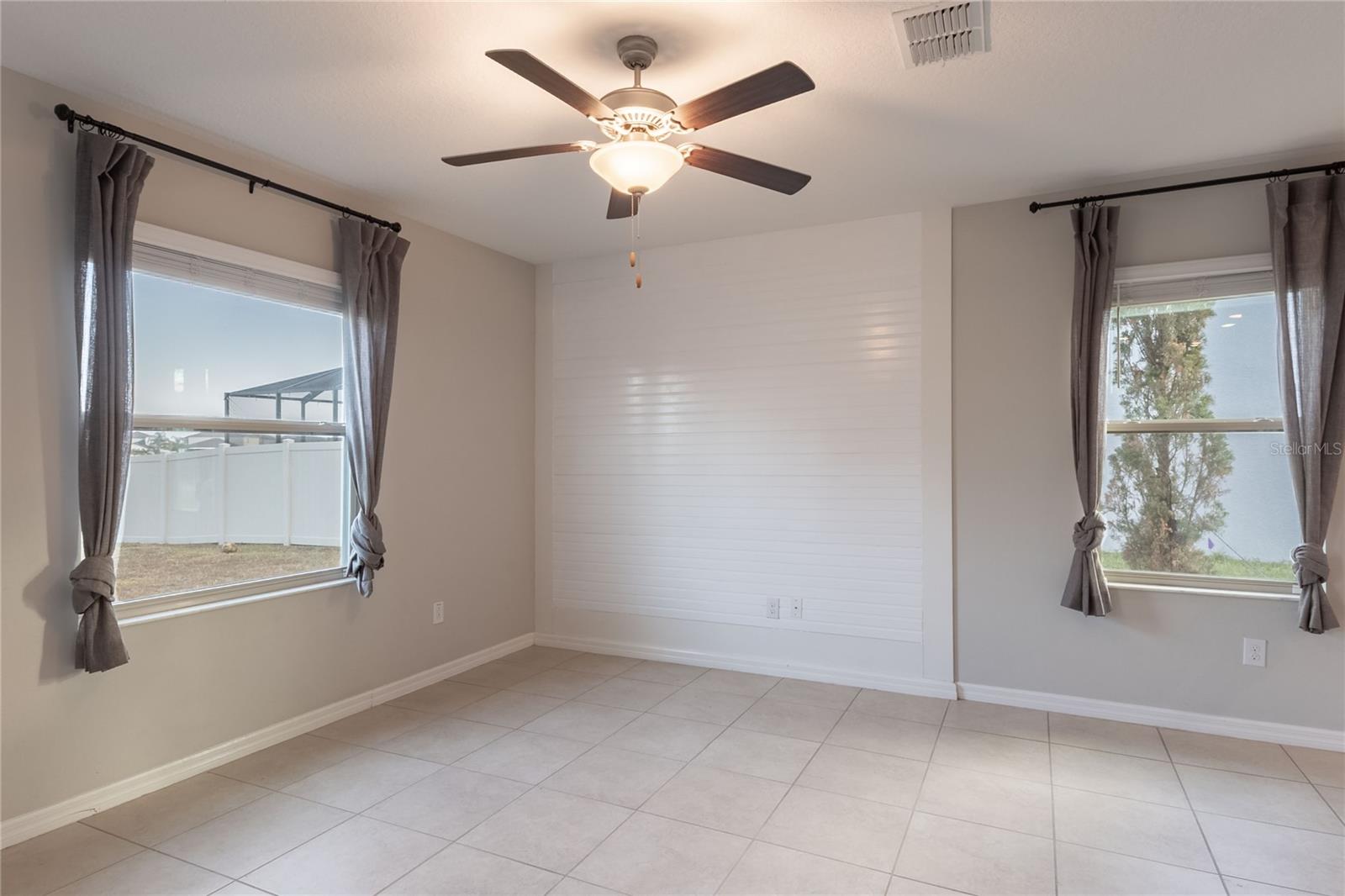 BELMONT SOUTH PH 2D & PASEO AL - Residential Lease