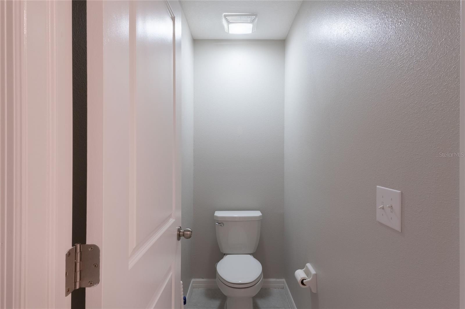 BELMONT SOUTH PH 2D & PASEO AL - Residential Lease