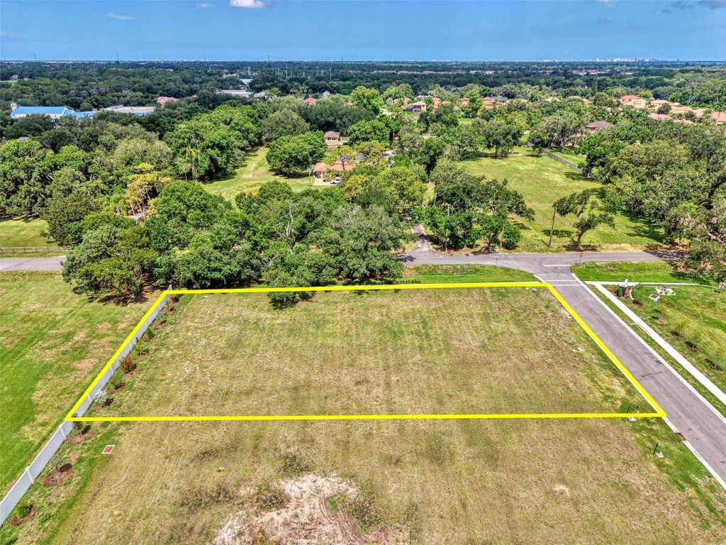 Photo of 6601 Paladin Ct, Sarasota, FL 34241 (MLS # O6418837)