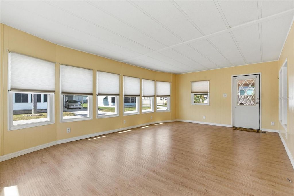 Photo of 808 53rd Avenue E #246, Bradenton, FL 34203 (MLS # TB8496931)