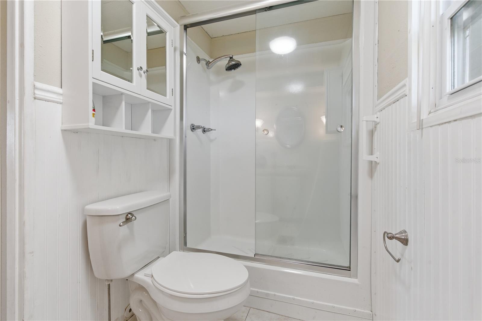 PALM LAKE ESTATES - Residential