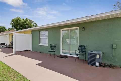 Tiny photo for 220 Ridgecrest Loop, Minneola, FL 34715 (MLS # O6395627)