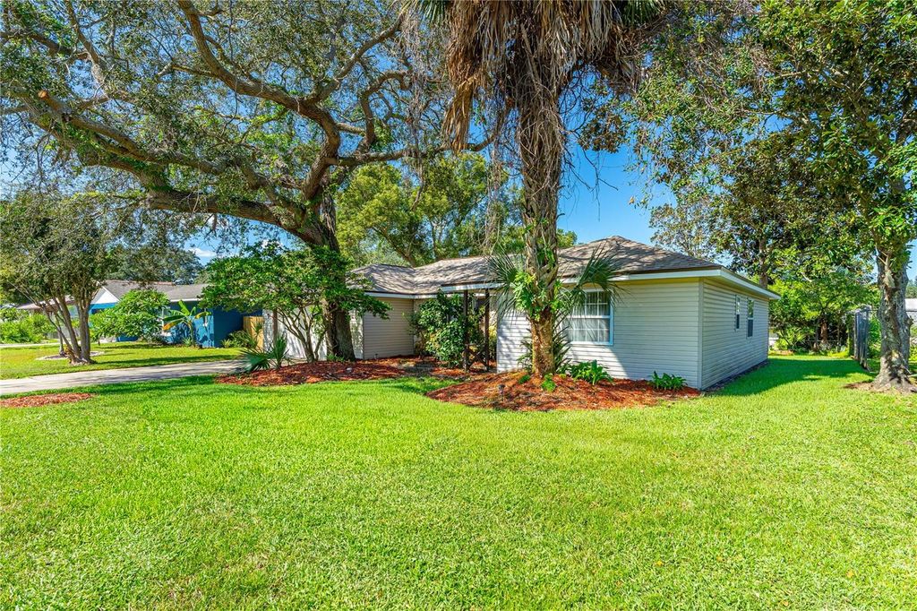 Photo of 693 Reillys Road, Port Orange, FL 32127 (MLS # V4945522)