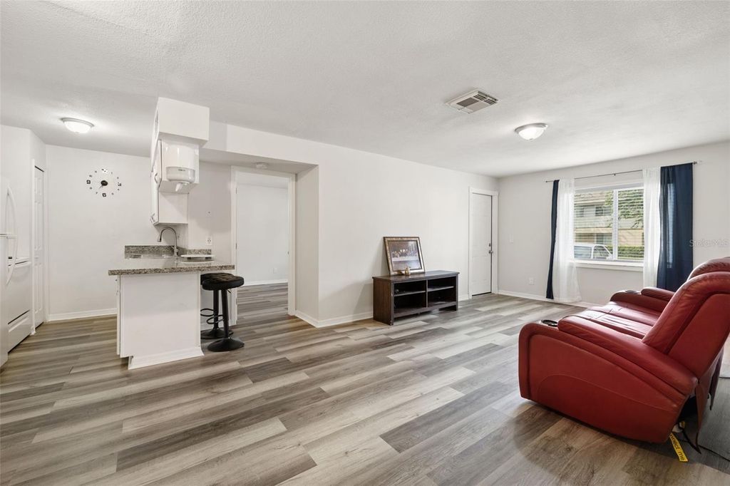 Photo of 209 Berry Tree Place, Brandon, FL 33510 (MLS # TB8429597)