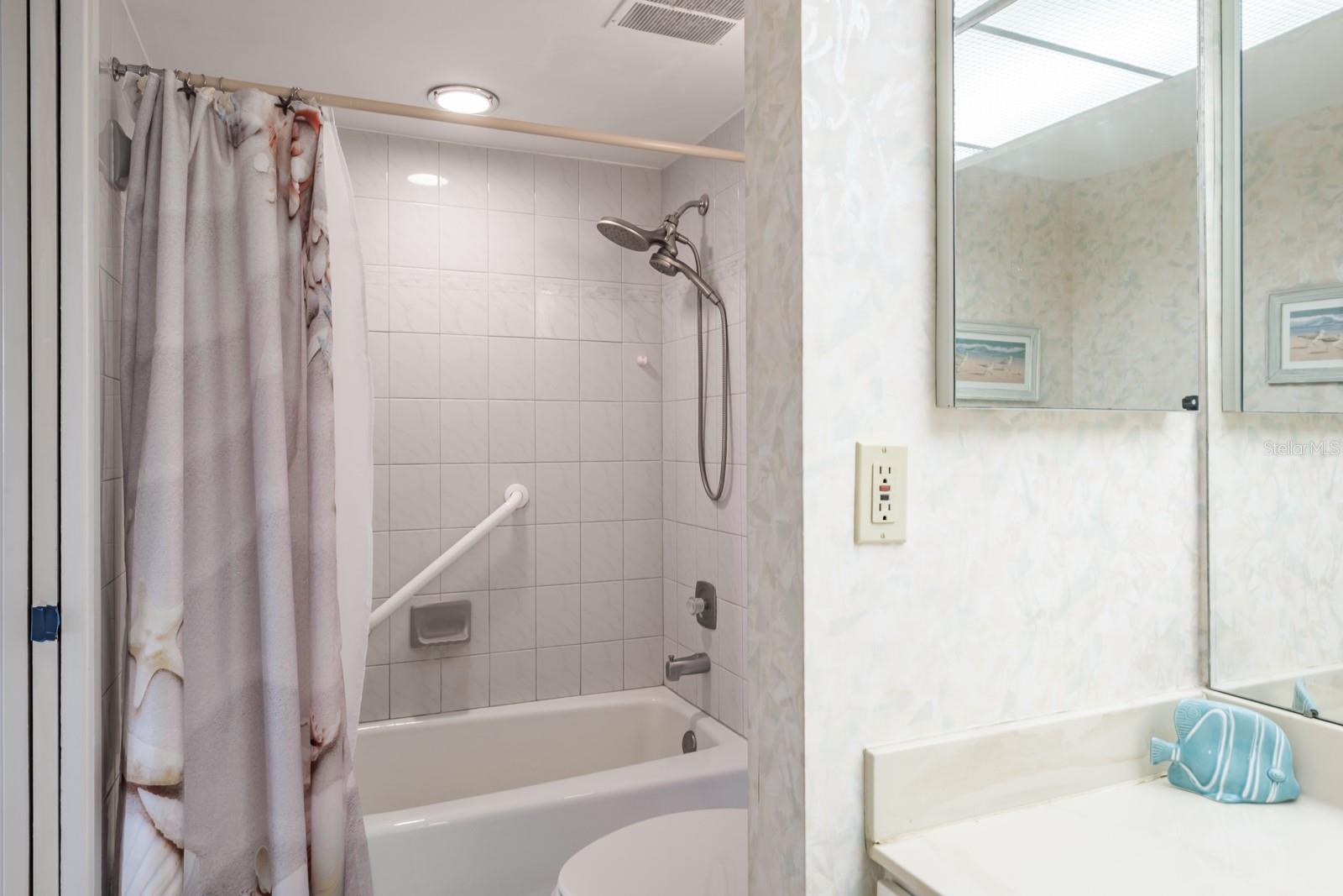 WEATHERLY THE CONDO - Residential