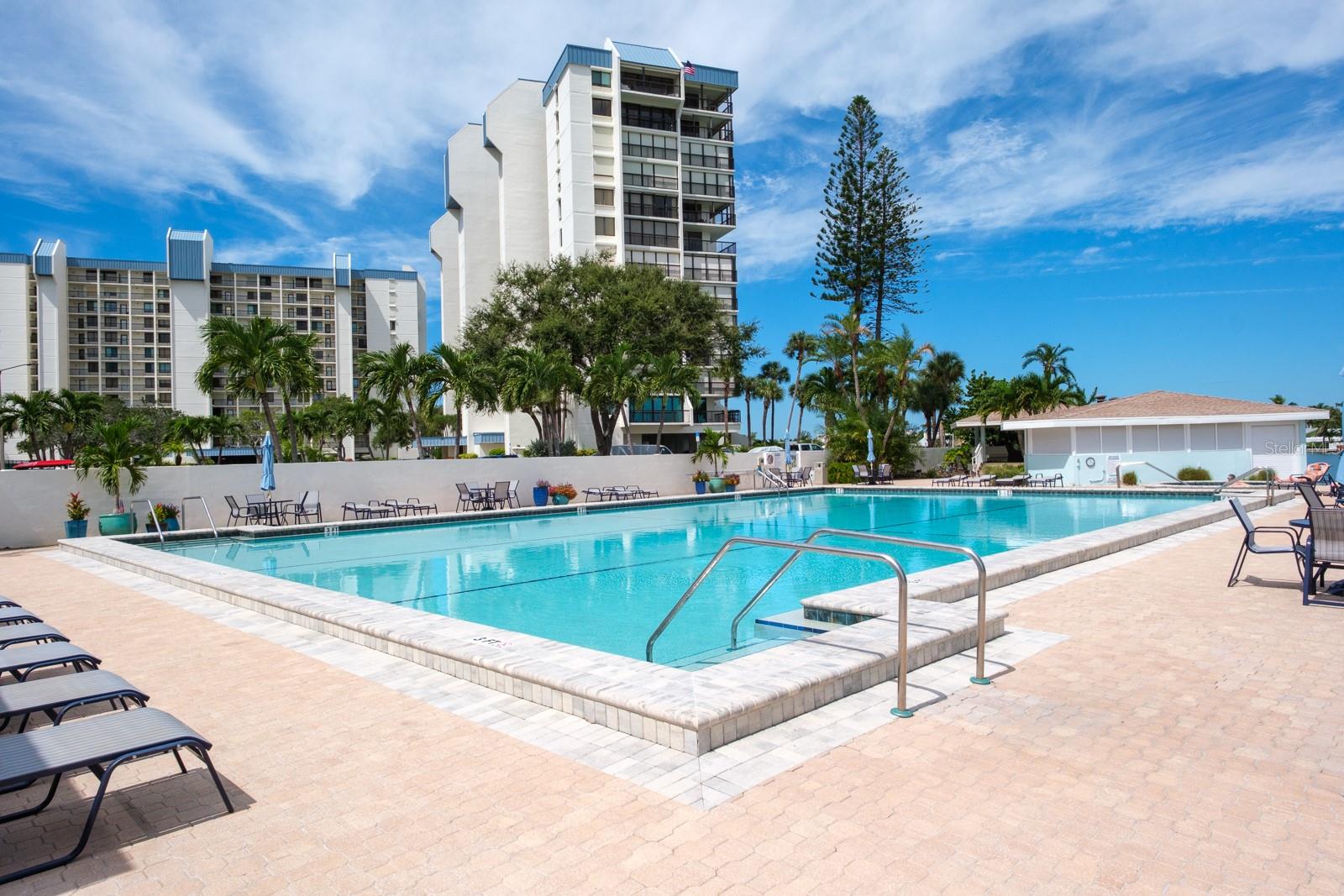 WEATHERLY THE CONDO - Residential